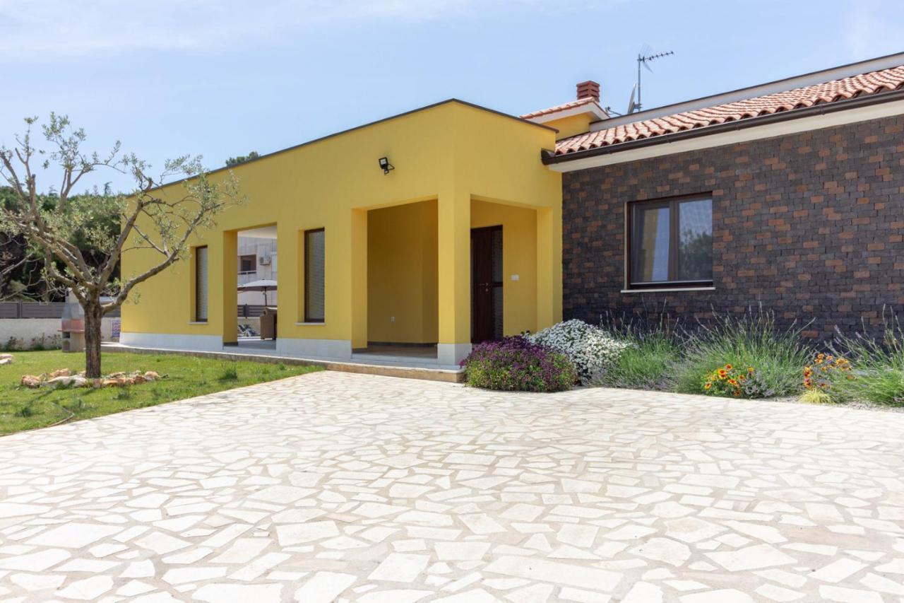 Modern Villa Eve In Medulin With Pool Near The Beach المظهر الخارجي الصورة